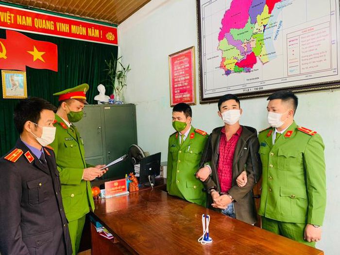 Cái kết của thiếu nữ 15 tuổi tự quay video cảnh đang tắm rồi gửi cho người yêu