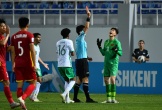 Video: Tình huống khiến thủ môn Quan Văn Chuẩn nhận thẻ đỏ trong trận gặp Saudi Arabia