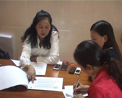 Bà Mai Thuỳ Linh trao đổi với phóng viên về quá trình làm từ thiện của mình