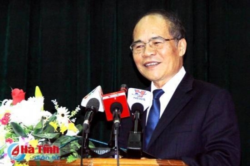 Chủ tịch Quốc hội Nguyễn Sinh Hùng 