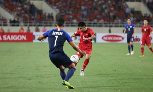 Đức Huy sẽ cùng Huy Hùng sát cánh ở vị trí tiền vệ trung tâm của đội tuyển Việt Nam? (ảnh: Huyền Trang)