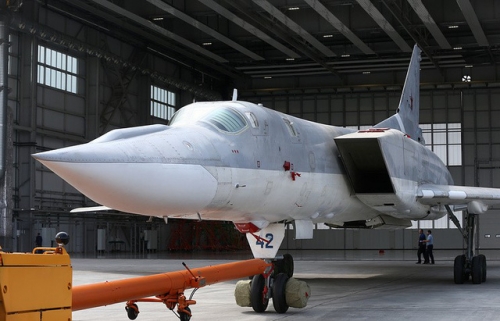 Máy bay ném bom chiến lược Tupolev Tu-22M3M (TASS)