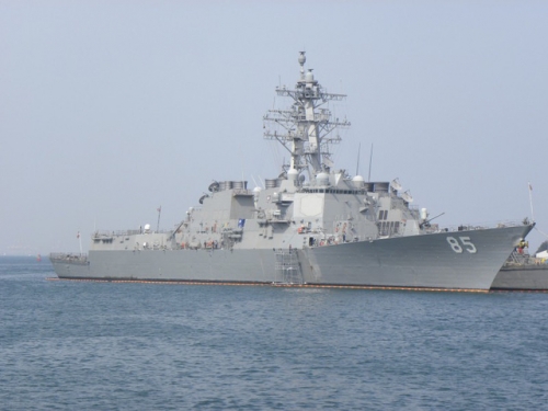  Tàu khu trục mang tên lửa dẫn đường McCampbell của Hải quân Mỹ (Ảnh: Naval Today)