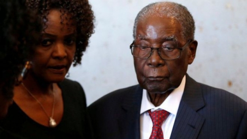 Vợ chồng cựu Tổng thống Zimbabwe Robert Mugabe (Ảnh: Reuters)