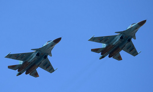 Biên đội tiêm kích bom Su-34 Nga bay huấn luyện đầu năm 2019. Ảnh: TASS.
