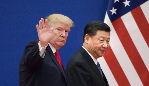 Tổng thống Mỹ Donald Trump (trái) và Chủ tịch Trung Quốc Tập Cận Bình. (Ảnh: AFP)