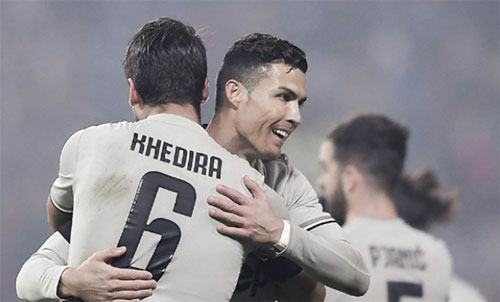 Ronaldo là chủ nhân của nhiều thống kê ''khủng''. Ảnh: Reuters
