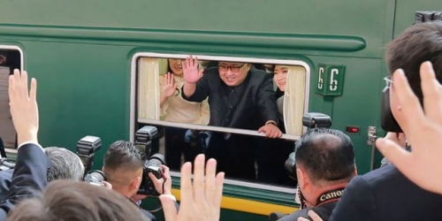 Ông Kim Jong-un đi tàu tới Bắc Kinh, Trung Quốc. (Ảnh: Reuters)