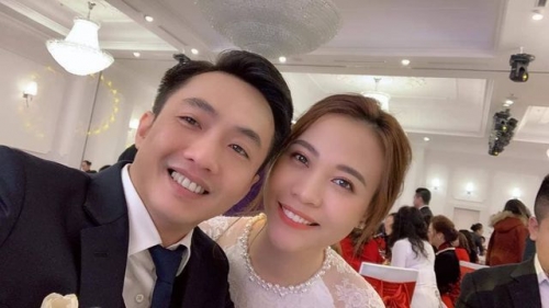 Cường Đôla hạnh phúc bên Trang Đàm và chuẩn bị rục rịch đám cưới.