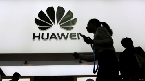 Nhiều nước nối gót Mỹ cấm Huawei tham gia vào mạng 5G hoặc cấm sử dụng thiết bị của Huawei. (Ảnh: Reuters)