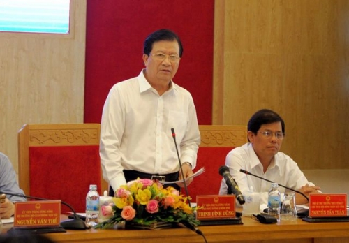 Phó Thủ tướng Trịnh Đình Dũng phát biểu kết luận tại Hội nghị