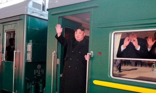 Chủ tịch Kim Jong-un trước khi khởi hành từ Bình Nhưỡng đi Việt Nam hôm 23/2. Ảnh: KCNA.
