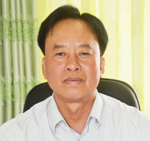 Ông Mai Thanh Ngon, Chủ tịch UBND huyện Thạnh Trị (tỉnh Sóc Trăng) được cho nghỉ hưu trước tuổi.