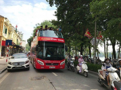 Hà Nội miễn phí tất cả xe buýt cho phóng viên nước ngoài tác nghiệp trong Hội nghị thượng đỉnh Mỹ - Triều