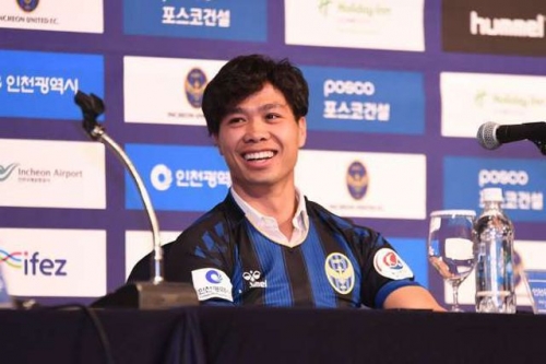 Công Phượng đầy tự tin trong màu áo Incheon United