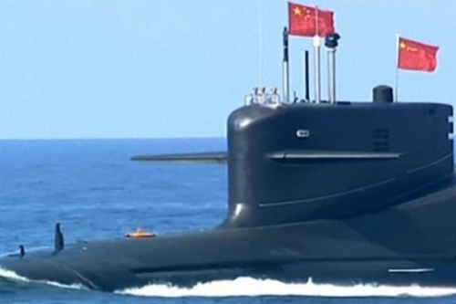 Tàu ngầm Trung Quốc sẽ có khả năng liên lạc tốt hơn dưới đáy biển. Ảnh: CCTV