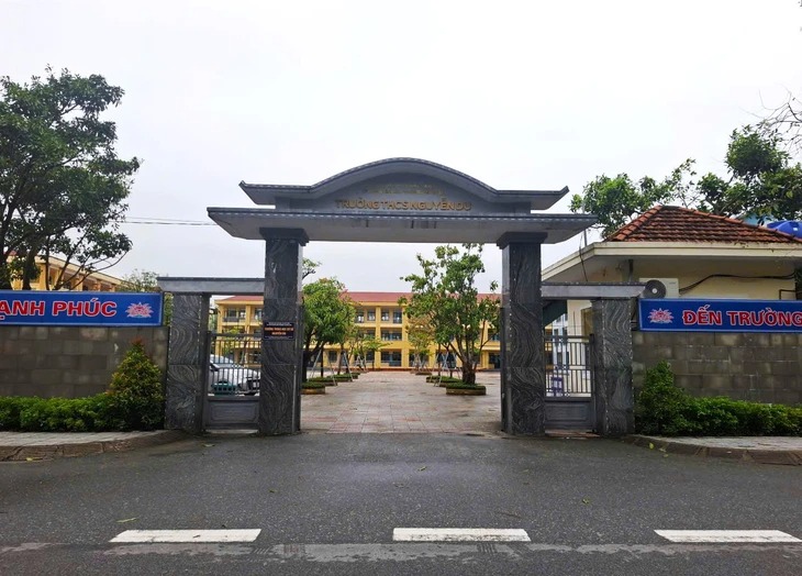 Hiệu trưởng nói về các khoản vận động xã hội hóa gây xôn xao