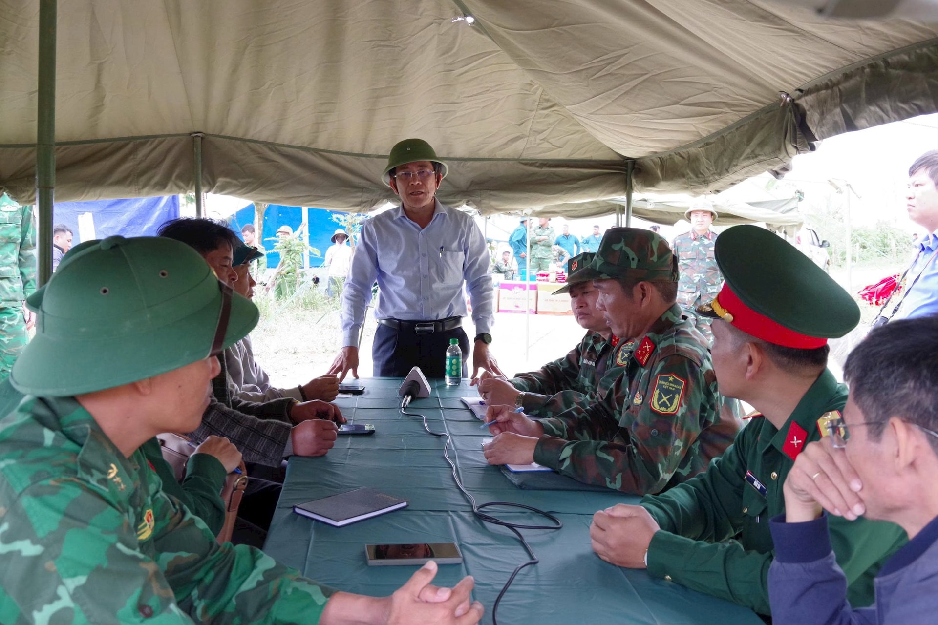 Tăng cường tìm kiếm 3 nạn nhân mất tích do sạt lở