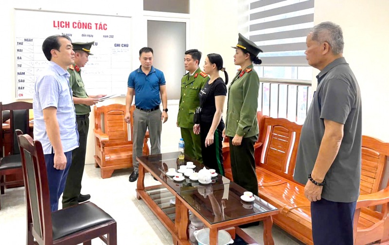 Triệt xóa đường dây tổ chức cho người khác trốn đi nước ngoài, bắt 9 đối tượng