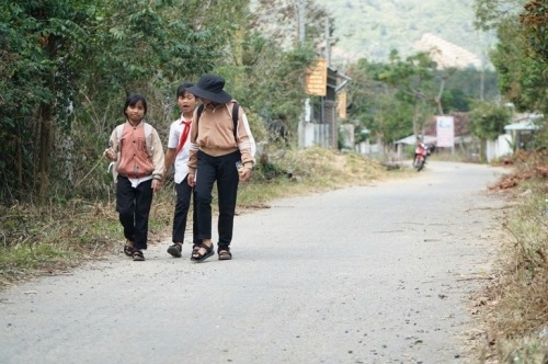 Học sinh chưa được cấp gạo vì… phụ lục hành chính