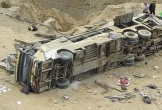 Xe bus tại Peru lao xuống vách núi, 24 người chết