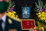 Truy thăng quân hàm cho phi công hy sinh khi bay huấn luyện ở Yên Bái
