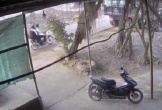 Đau lòng khoảnh khắc xe tải tông 3 mẹ con đi xe máy tử vong tại Nghệ An
