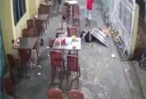 CLIP: Người phụ nữ bị đánh dã man tại quán ăn