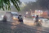 Cảnh báo mưa lớn cục bộ, mưa đá, gió giật mạnh ở khu vực Đông Bắc Bộ, từ Thanh Hóa đến Hà Tĩnh