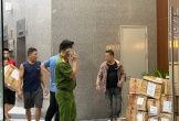 VIDEO: Công an đưa hàng chục thùng carton khỏi toà nhà có trụ sở công ty của Shark Bình