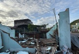 Hình ảnh xót xa ven biển Đắk Lắk nhà sập, tốc mái, 2 người chết do bão Kalmaegi