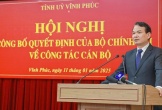 Chủ tịch Quốc hội Trần Thanh Mẫn ký các Nghị quyết về công tác cán bộ