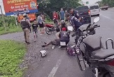 Bắt quả tang vợ đi cùng nhân tình nhiều lần, chồng lao tới đâm vợ liên tiếp nhưng 1 sự cố bất ngờ xảy ra