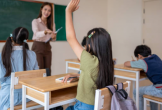 Có nên bỏ hình thức đình chỉ học với học sinh?