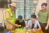 Phát hiện 2 thanh niên ngoại quốc bị dụ dỗ “việc nhẹ lương cao”, lạc sang ở Việt Nam