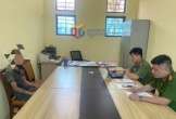 Nam thanh niên phát trực tiếp cảnh bản thân không mặc quần áo nhảy múa