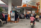 Giá xăng dầu tăng rất mạnh, có mặt hàng tăng tới hơn 7.100 đồng/lít