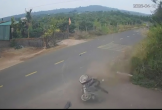 Xác minh clip nam sinh tử vong do tai nạn giao thông, người đi sau quay xe rời đi