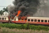 Tàu hỏa chở khách tuyến Hà Nội - Hải Phòng đang chạy bất ngờ bốc cháy dữ dội