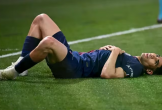 Thắng nghẹt thở Bayern, PSG trả giá đắt