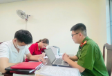 Vận động 2 đối tượng trốn truy nã tại Angola về nước đầu thú