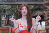 Anh Thơ diện bikini 
